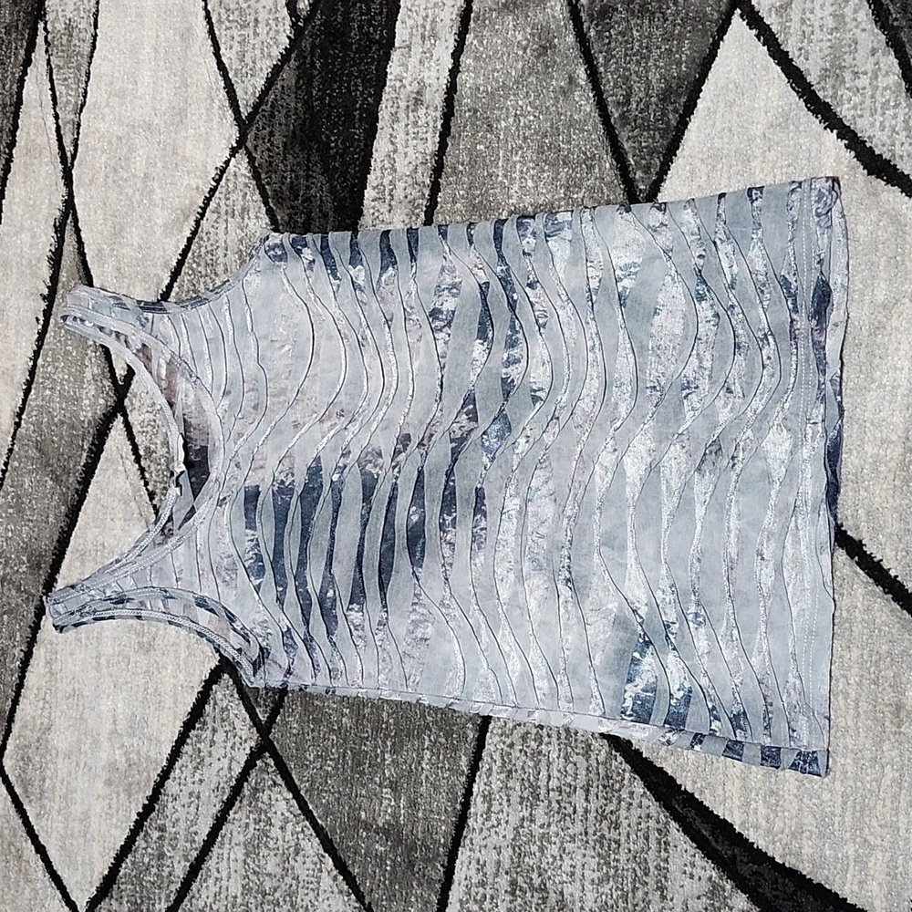 BKE GRAY SHEER RUFFLE TEXTURED TANK TOP